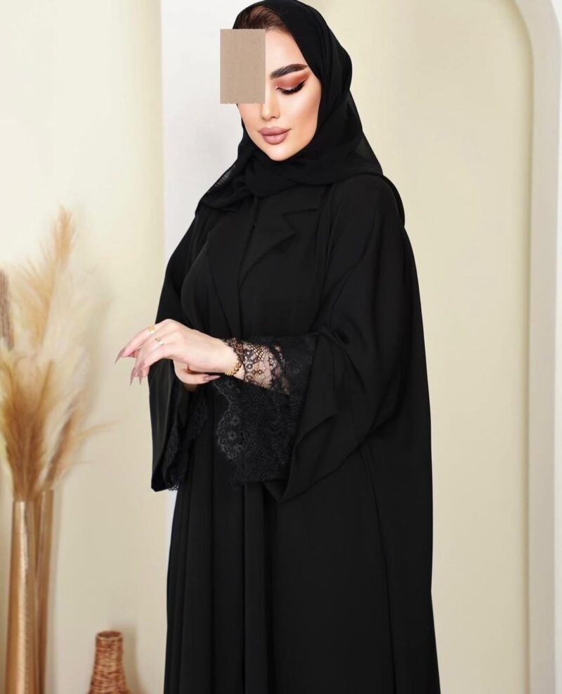 Abaya en dentelle luxueuse + foulard – Image 3
