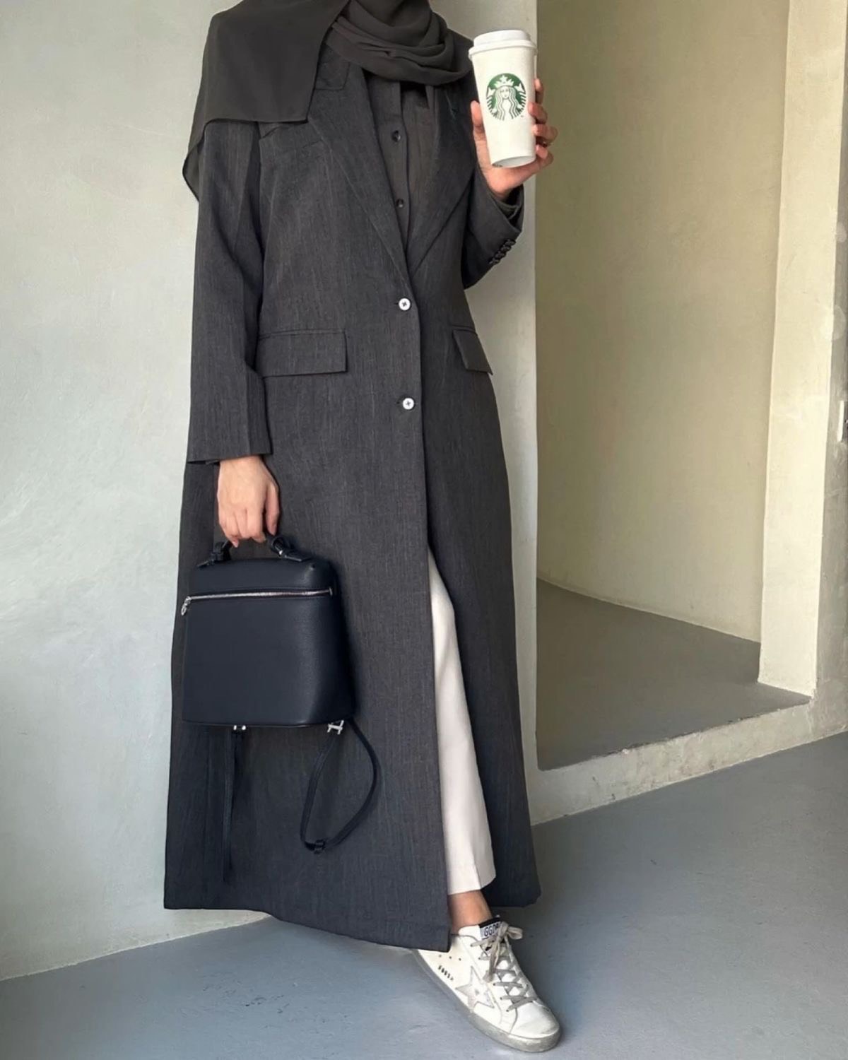 Robe manteau en véritable jean + foulard